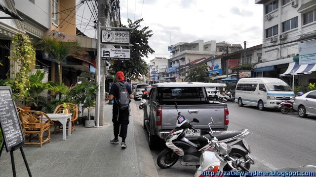 Kembara Thailand - Laos: Day 4 - Part 5 - Hua Hin Here We Come! Tong Mee Hotel dan Night Market