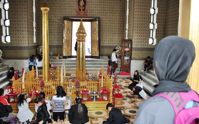 Kembara Thailand - Laos: Day 8 - Part 3 - Bangkok City Pillar Shrine